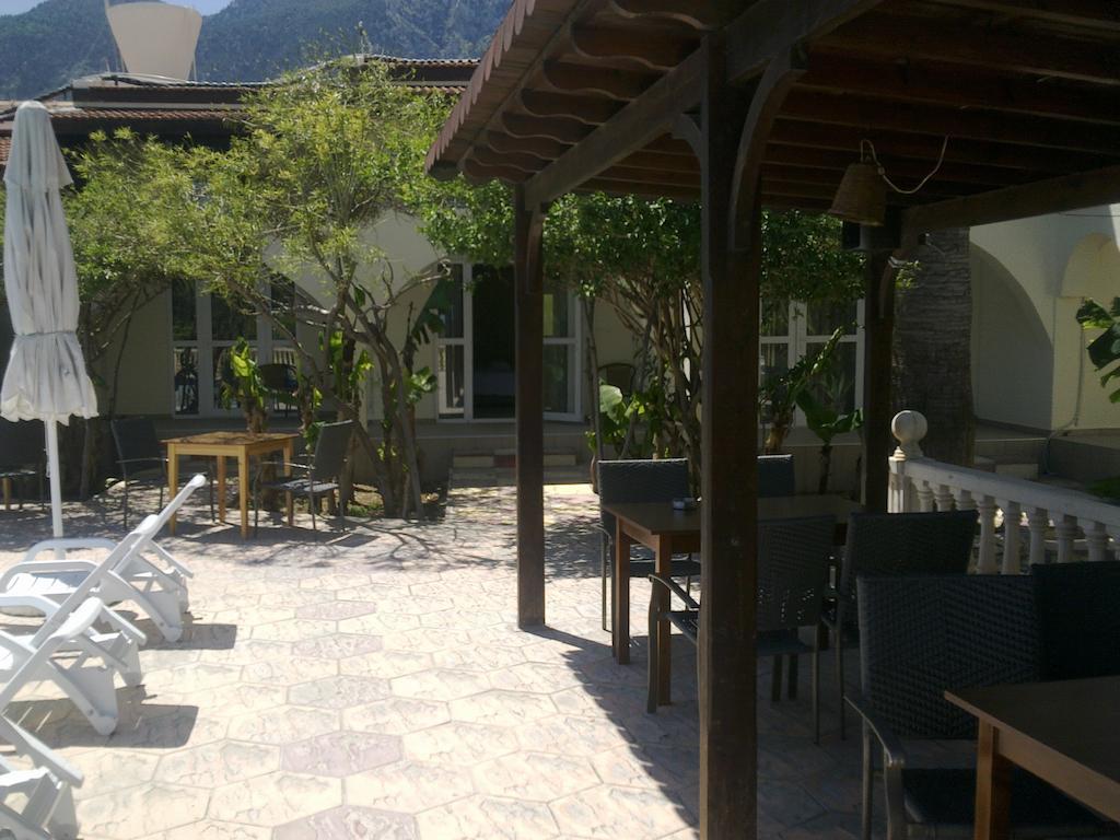 Club Alda Hotell Lapithos  Eksteriør bilde